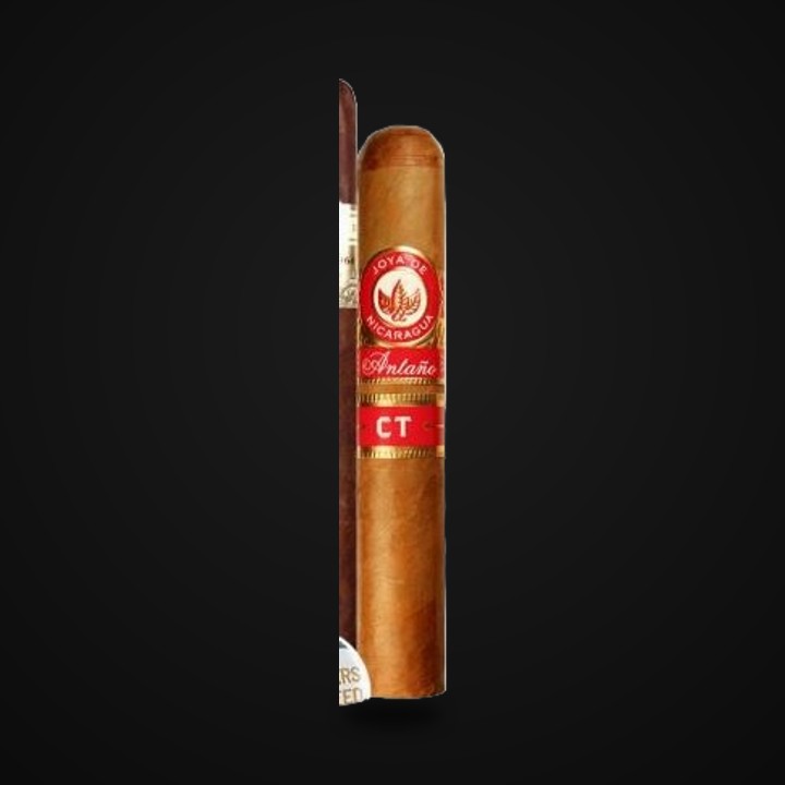 Romeo y Julieta Reserva Real Nicaragua · LongestAsh